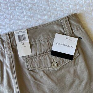 Calvin Klein Jeans Khaki Shorts, Size 12, New with Tags
